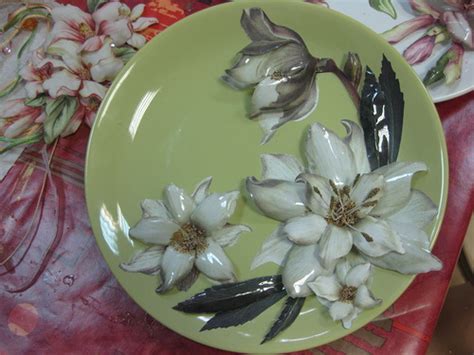 Расходные материалы для декупажа: паста и клей