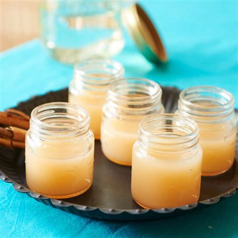 Drink Recipes Using Apple Pie Moonshine And Valentine