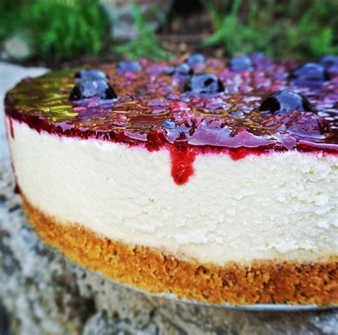 Cheesecake Allo Yogurt Greco Amarene E Frutti Di Bosco Senza Cottura