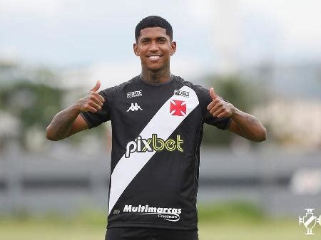 H Um Ano Raniel Fazia Um Dos Gols Mais Decisivos Da Hist Ria Do Vasco