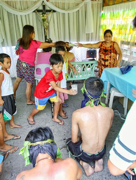 The Crucifixion In Pampanga Holy Week Philippines Bathed In Blood