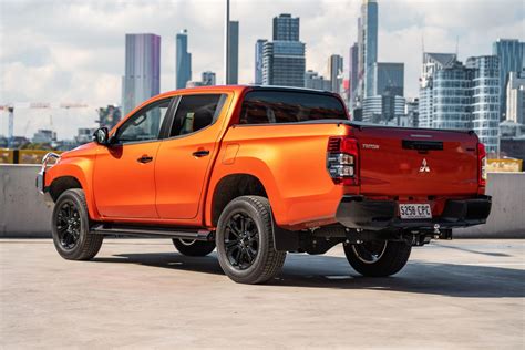 mitsubishi triton price  specs carexpert