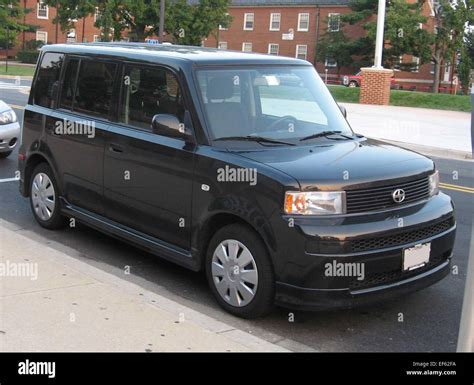 Scion Xb 2006 Custom