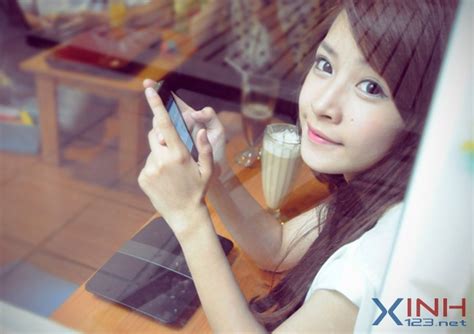 ENJOY BEAUTIFUL GIRL CHI PU IN THE HOUSE NO FILM HOT GIRL BEAUTIFUL ASIAN GIRL