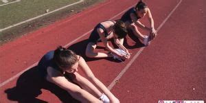 Blonde Sexy Teen Runners Gets Very Horny After Practice Tnaflix