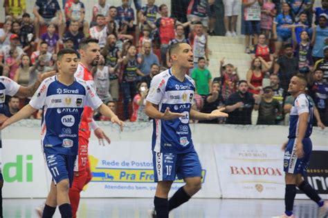 Pato Futsal Sai Em Desvantagem Na Semifinal Da S Rie Ouro Pato Futsal