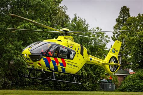 Fietser Overleden Na Ongeval Met Auto Groene Kruisweg Spijkenisse