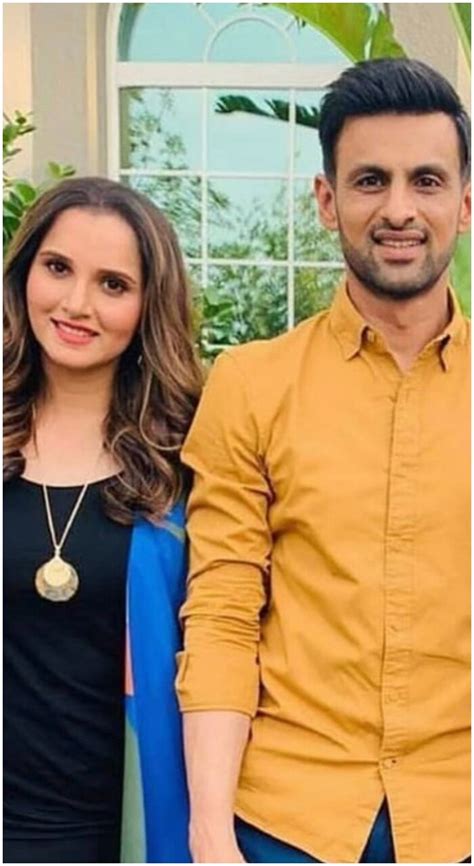 Sania Mirza Shoaib Malik Divorce क्या सानिया मिर्ज़ा की शादी हो गई खत्म शोएब मलिक ने उठाया ये कदम