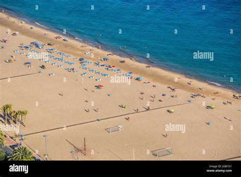 Benidorm Beach Crowd Hi Res Stock Photography And Images Alamy