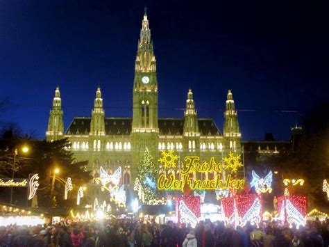 How to celebrate Christmas in Vienna | Expedia