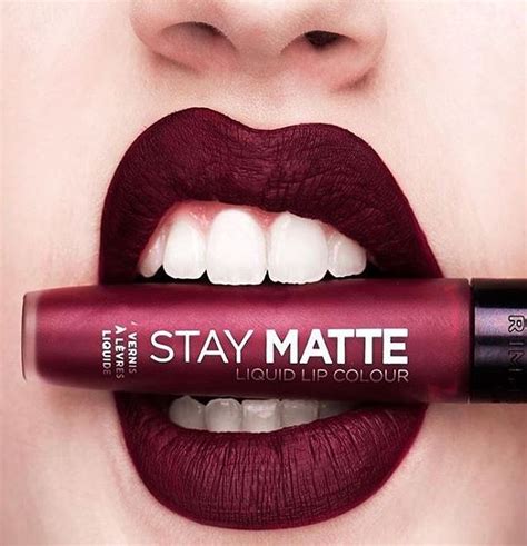 Rimmel Stay Matte Liquid Lipstick In Shade 810 Plum