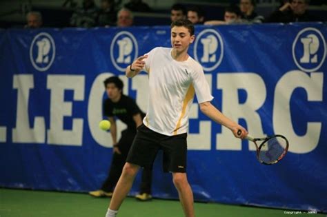 Sport Alba24 ro Bogdan Borza s a oprit în turul trei la AS Open 2012