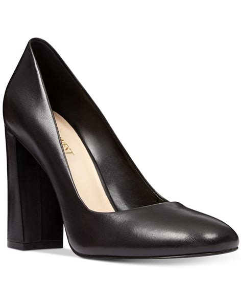 Nine West Womens Denton Leather Closed Toe Classic Pumps In Black Lyst