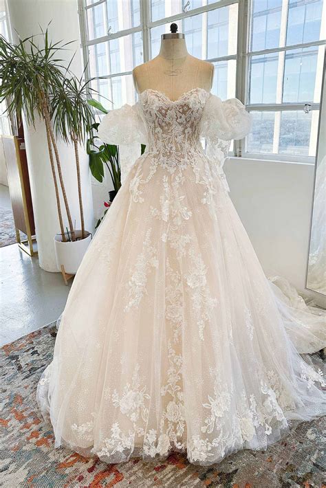 A-Line Sweetheart Chapel Train Sparkle Tulle Wedding Dress COCOMELODY