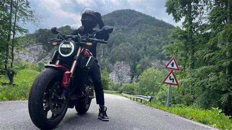 Venezia Perde Il Controllo Della Moto E Si Schianta Contro Un Albero