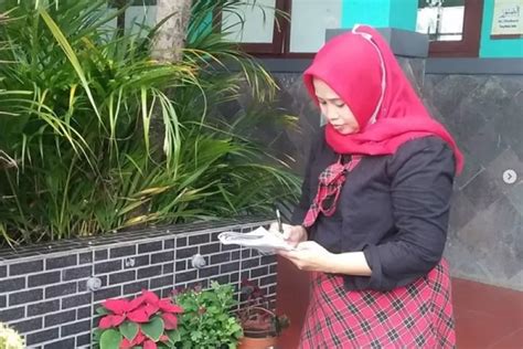 Guru Sd Tewas Di Tangan Mantan Suami Inilah Ciri Khas Postingan Korban