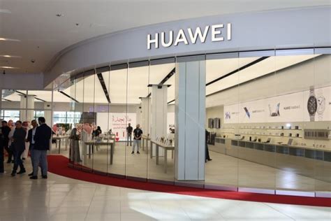 Huawei Opens 2nd Store In Saudi Arabia English China Youth International