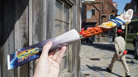 Review Back To The Future Delore An Churro Doesnt Hit 88mph At