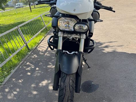 Купить б у BMW F R инжектор передач в Москве белый naked bike