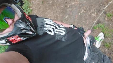 用摩托车撒尿 Pornhub Gay