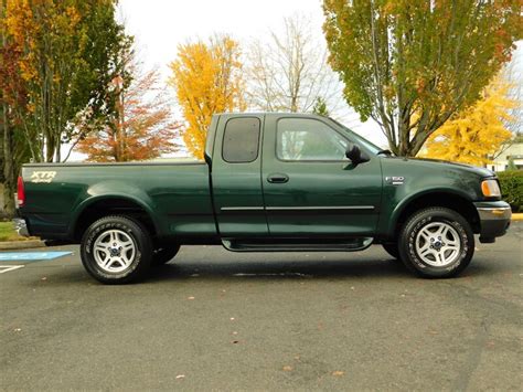 2002 Ford F 150 XLT 4dr SuperCab 4X4 LONG BED Excel Cond