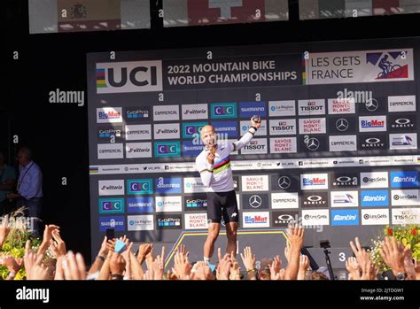 France 28 08 2022 SCHURTER Nino Winner During Podium UCI Mountain