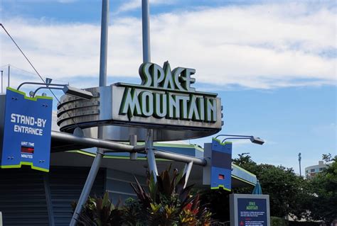 Space Mountain Overview | Disney's Magic Kingdom Attractions - DVC Shop