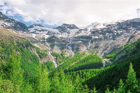 Entdecke welche Sprachen in der Schweiz gesprochen werden Ein Überblick