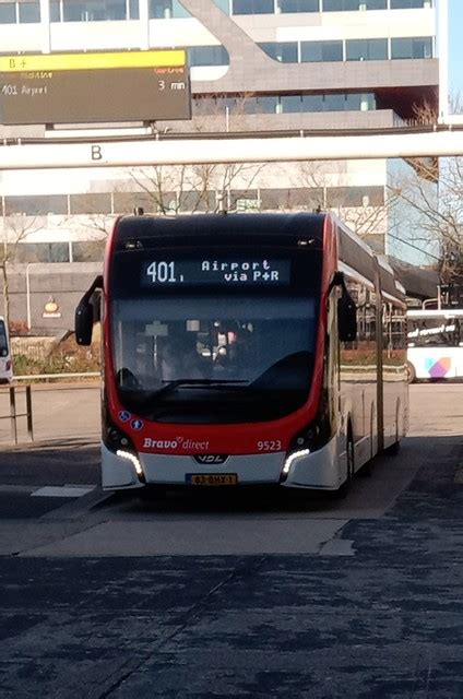 Foto S Van Bussen Trams En Metro S Door Artem157