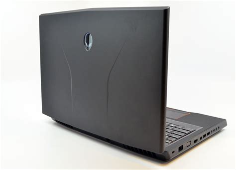 Alienware M17x Review