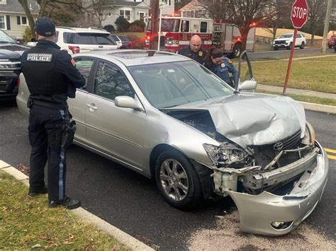 Man Charged After 2 Car Crash In Ridgewood Ridgewood Nj Patch