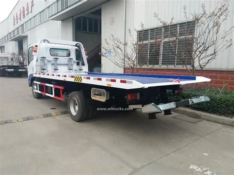 Isuzu 6 Ton Flat Recovery Truck