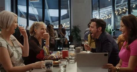 And Just Like That Drops First Full Trailer Of Glitzy Sex And The City Sequel Irish Mirror
