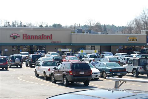 Hannaford Plaza – Crimson Capital