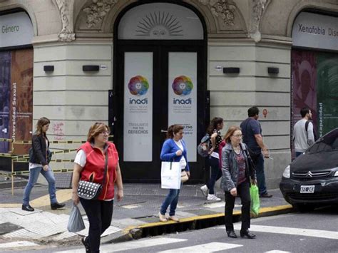 El Gobierno Decidió El Cierre Definitivo Del Inadi Anunció Adorni