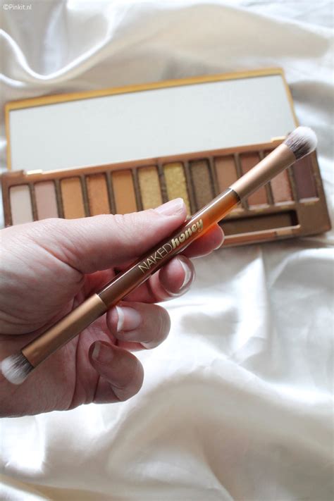 URBAN DECAY NAKED HONEY EYESHADOW PALETTE Pinkit Nl