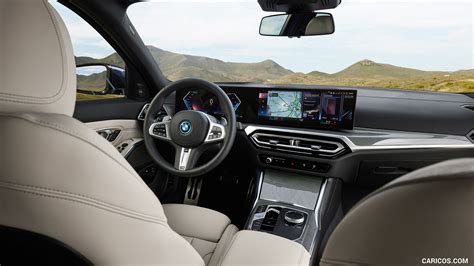 2023 BMW 3 Series Touring - Interior | Caricos