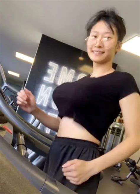 TikTok Users Join In On Water Balloon Bouncy Boob Challenge Daily Star