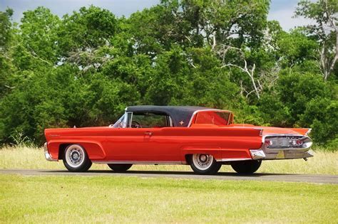 1958 Lincoln Continental Mark III Convertible - Silodrome