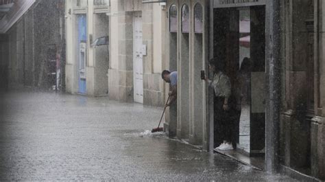 La lluvia obliga a cancelar algunas actuaciones el último día de las