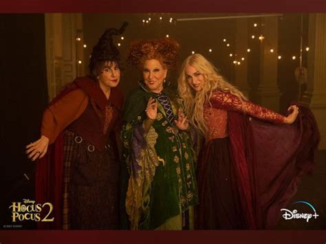 Watch The Sanderson Sisters Run Amok Amok Amok In Hocus Pocus