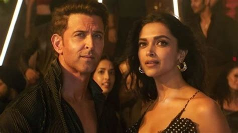 Fighter Drops On Netflix India X Users Want Hrithik Roshan And Deepika