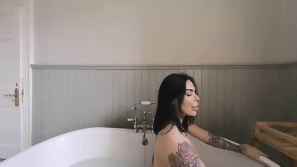 Bath Big Tits JOI VR