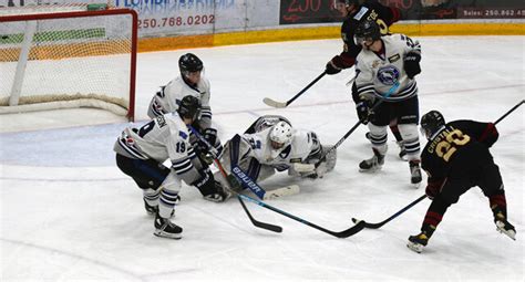 West Kelowna Stretch Winning Streak To Four With 8 2 Drubbing Of