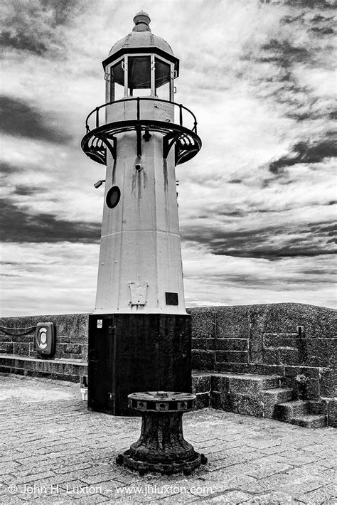 L2022 6508 2 Lighthouse Smeaton S Pier St Ives Flickr