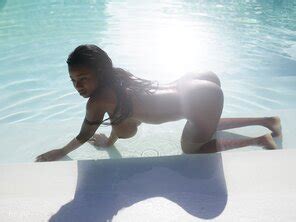 Amateur Girl Kiky Boob Pool Px Porn Pic