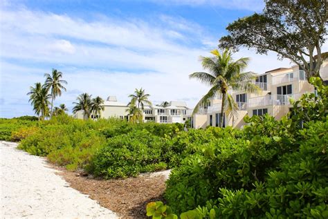 Island Paradise: Selecting the Top Sanibel Island Resorts for Your Getaway