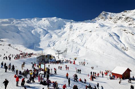 Que faire en hiver à Cauterets un séjour authentique au cœur des