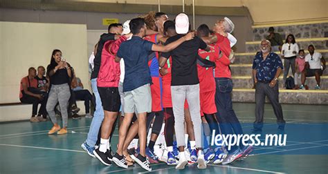 Volley Ball Le Faucon Flacq Camp Ithier Déploie De Nouveau Ses Ailes