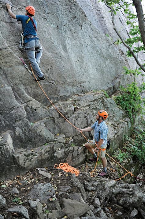 How to Belay Outdoor Climbing - Climbing